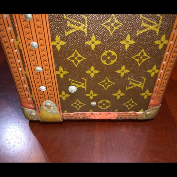 Vintage Louis Vuitton trunk! - Picture 8 of 8